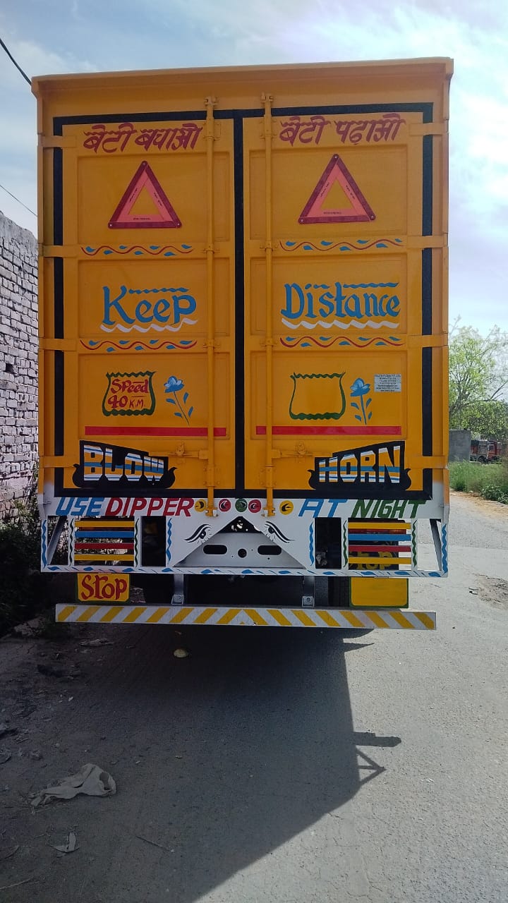 Reefer Container back